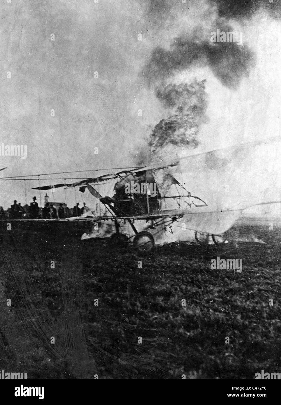 Un avion français abattu, 1915 Banque D'Images