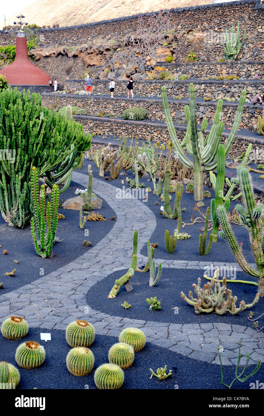 Les chemins dans le jardin de cactus (Jardín de cactus), 'Lanzarote Canaries Banque D'Images