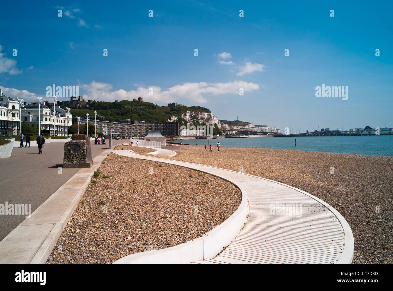 Le nouveau front de mer de Douvres, Kent, UK. Banque D'Images