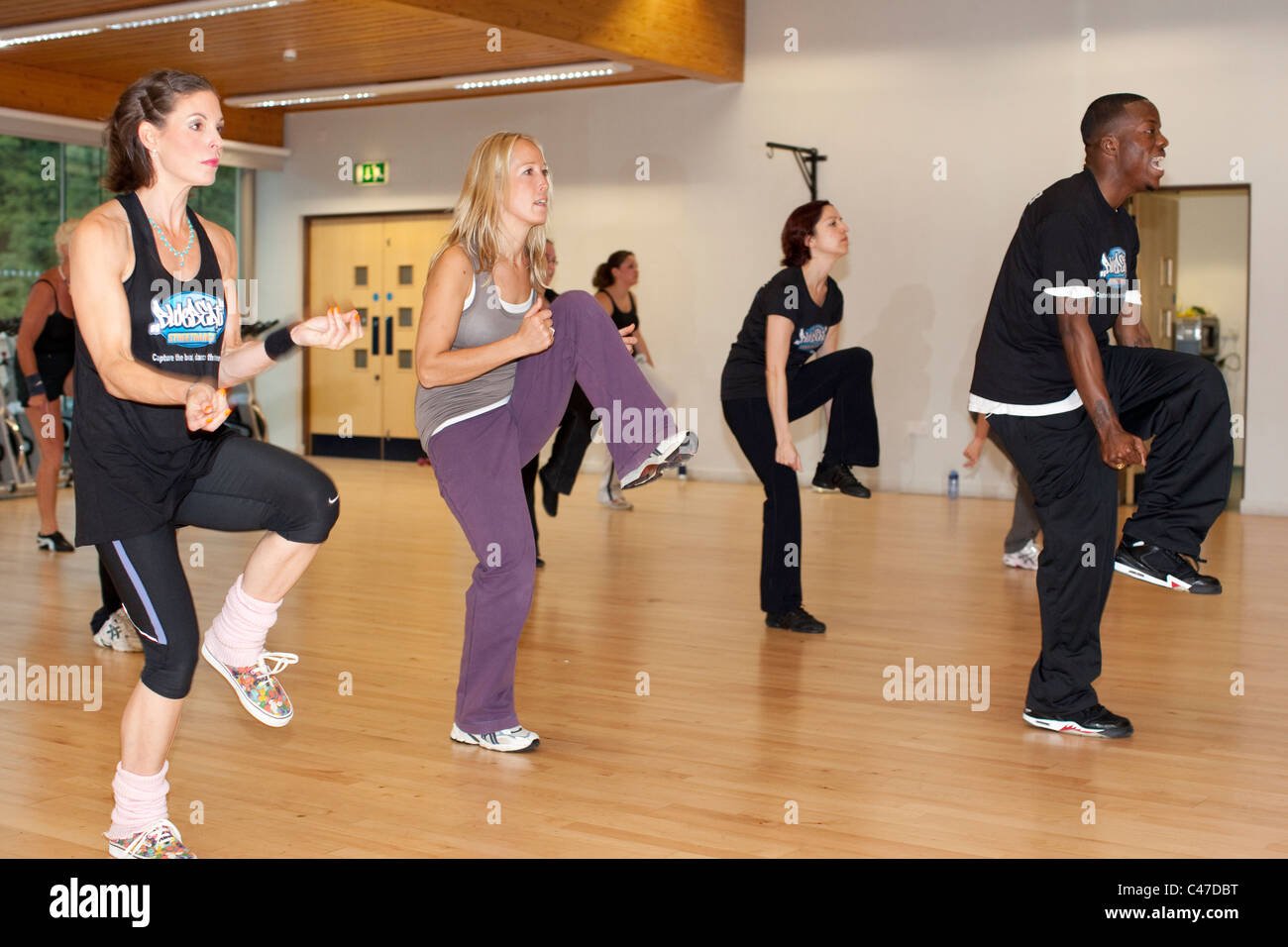 Classe de Danse tendance pour femmes au foyer. Surrey Photo:Jeff Gilbert Banque D'Images