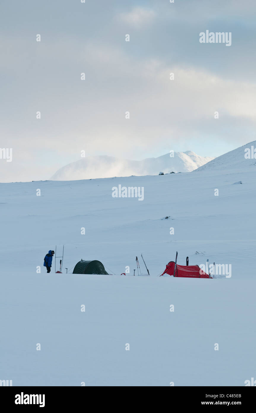 Zeltlager im Schnee, Sarek Nationalpark, Norrbotten, Laponie, Schweden Banque D'Images