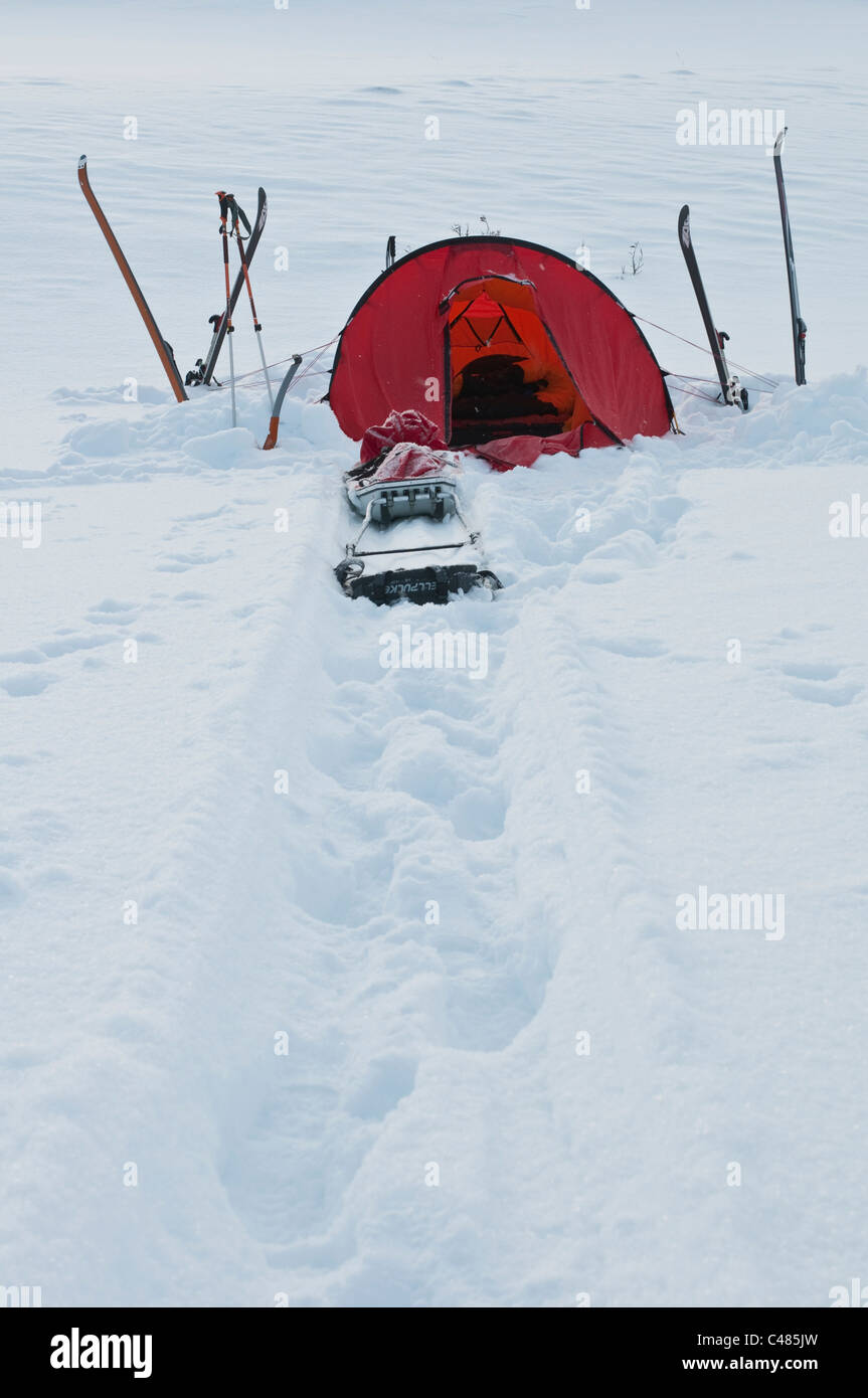 Zeltlager im Schnee, Sarek Nationalpark, Norrbotten, Laponie, Schweden Banque D'Images