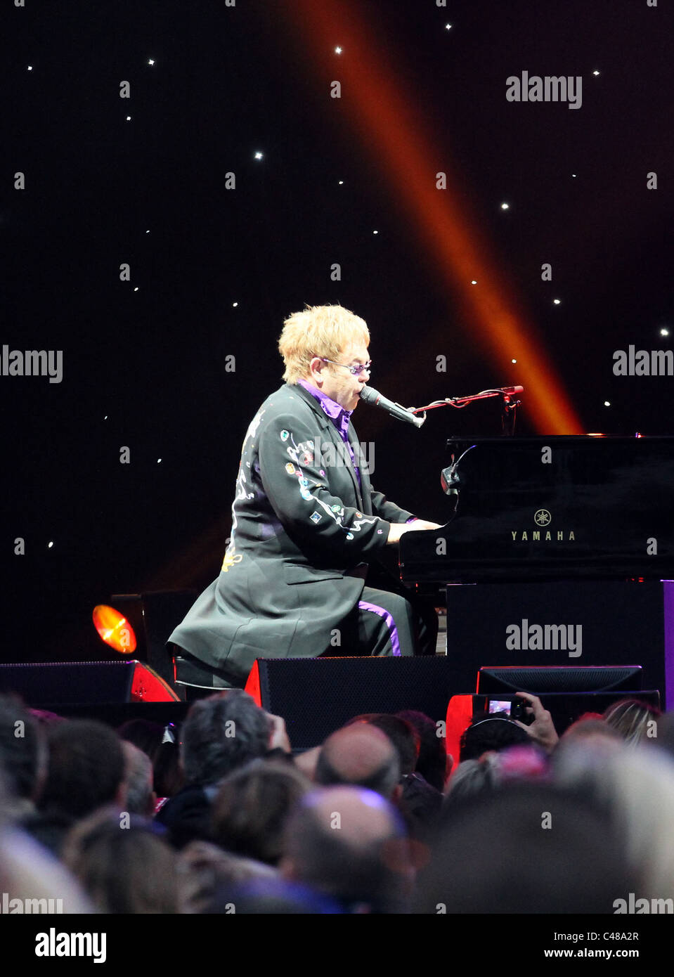 ELTON JOHN Elton John CONCERT SCARBOROUGH Scarborough ANGLETERRE 05 Juin 2011 Banque D'Images