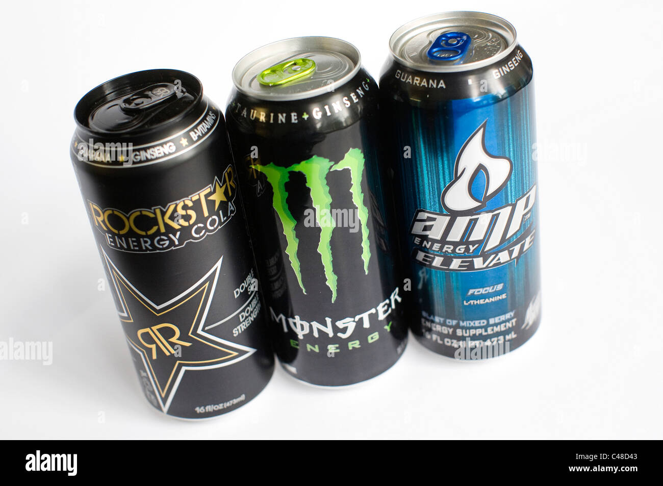 Un mélange os RockStar, Monster, AMP et Red Bull boisson énergétique Photo  Stock - Alamy
