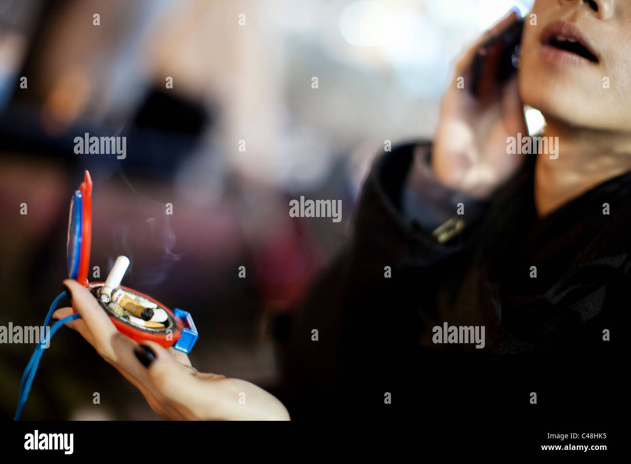 Fumeurs, Taipei, Taiwan, le 7 novembre 2010. Banque D'Images