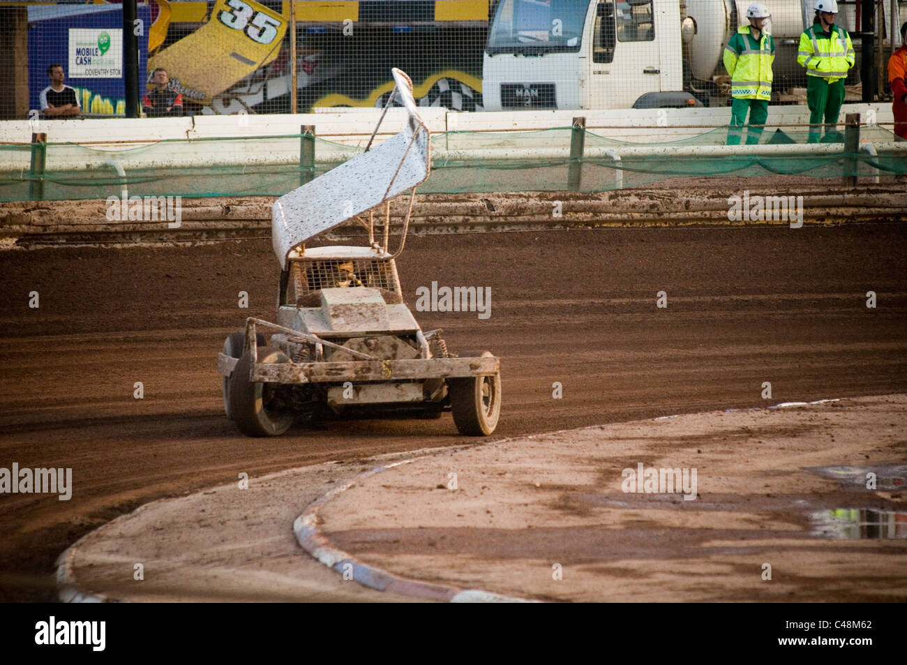 0ne formule 1 f1 voiture voitures stockcars schiste stockcar race course racers rails full contact sport motor sports sp Banque D'Images