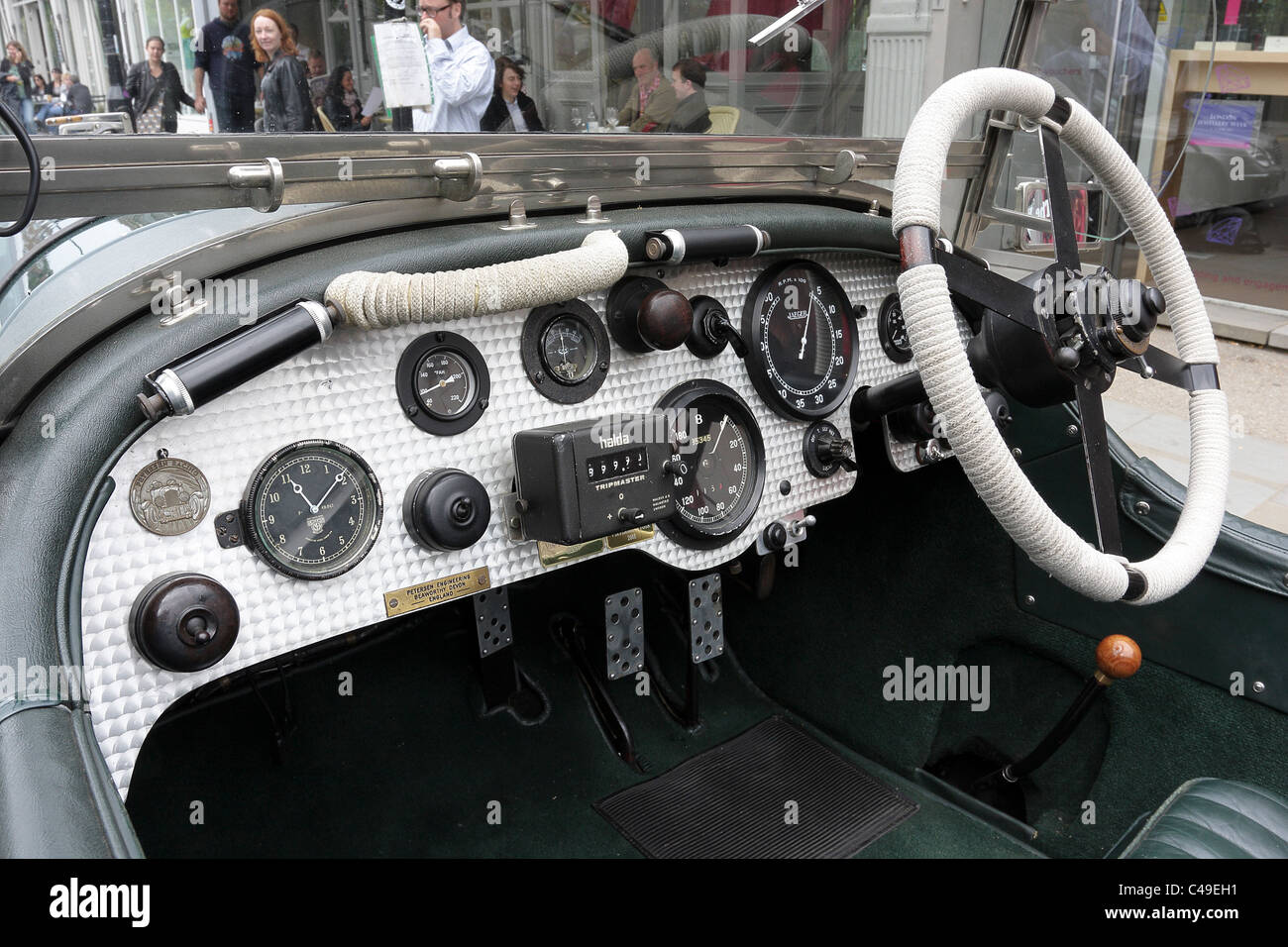 L'un des (8) Images dans cette série liée à la 1935 Bentley Speed Six tourer par le photographe Peter Wheeler. Banque D'Images
