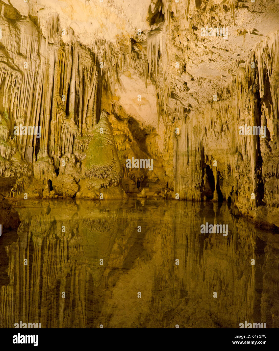 L'intérieur des grottes de Neptune, Alghero, Sardaigne, Italie Banque D'Images