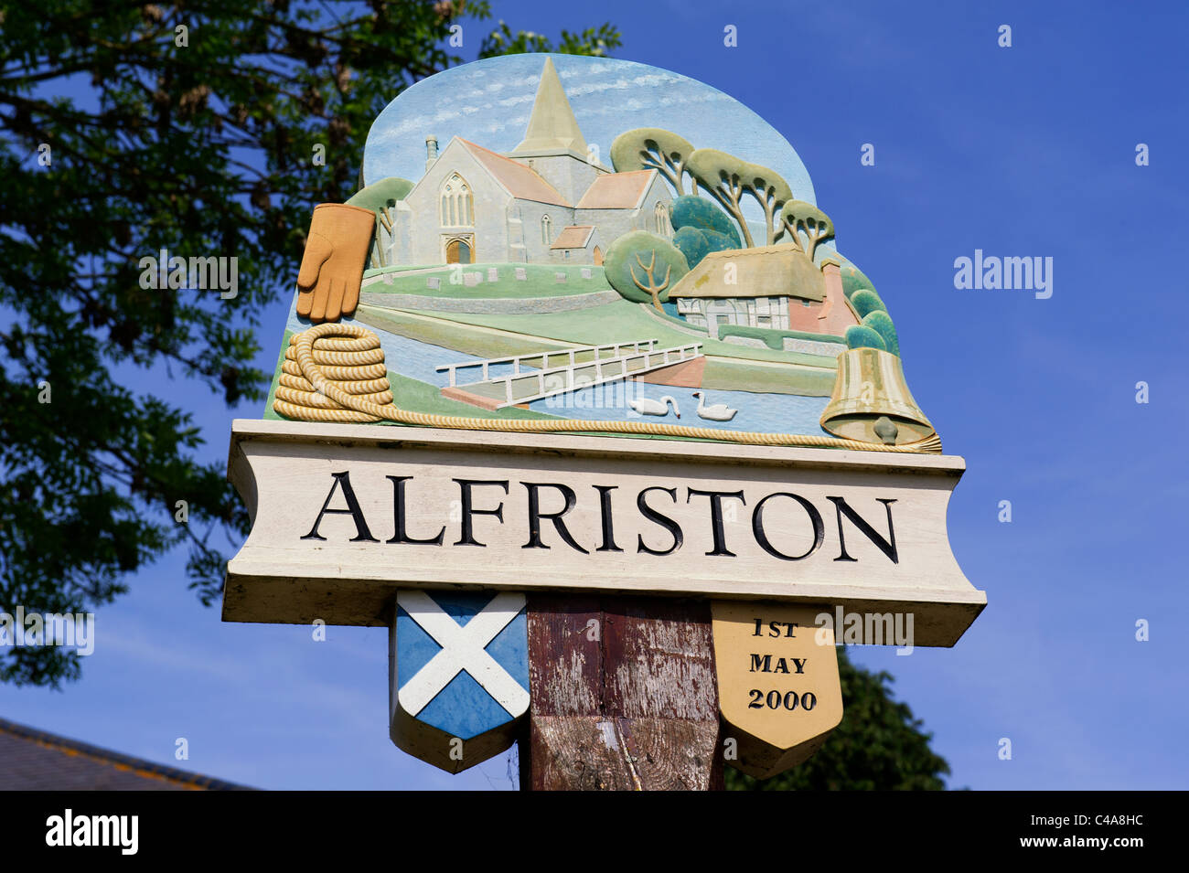 Alfriston, Sussex, Place-nom panneau ; Ortsschild Banque D'Images