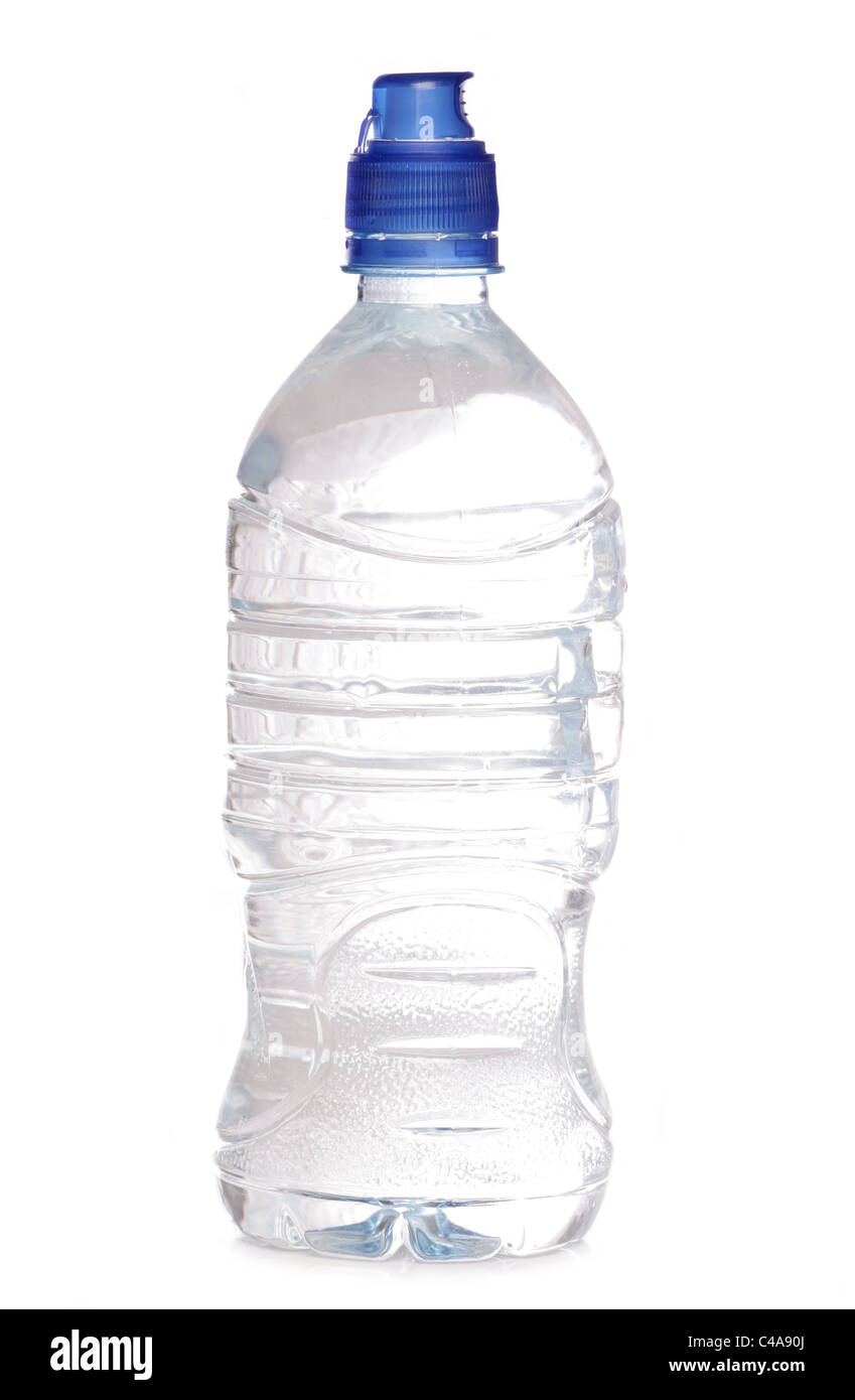 Bouteille d'eau découpée studio Banque D'Images