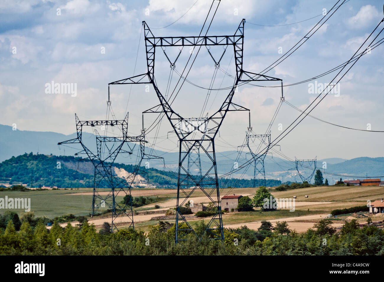 Pylônes électriques, France Photo Stock Alamy