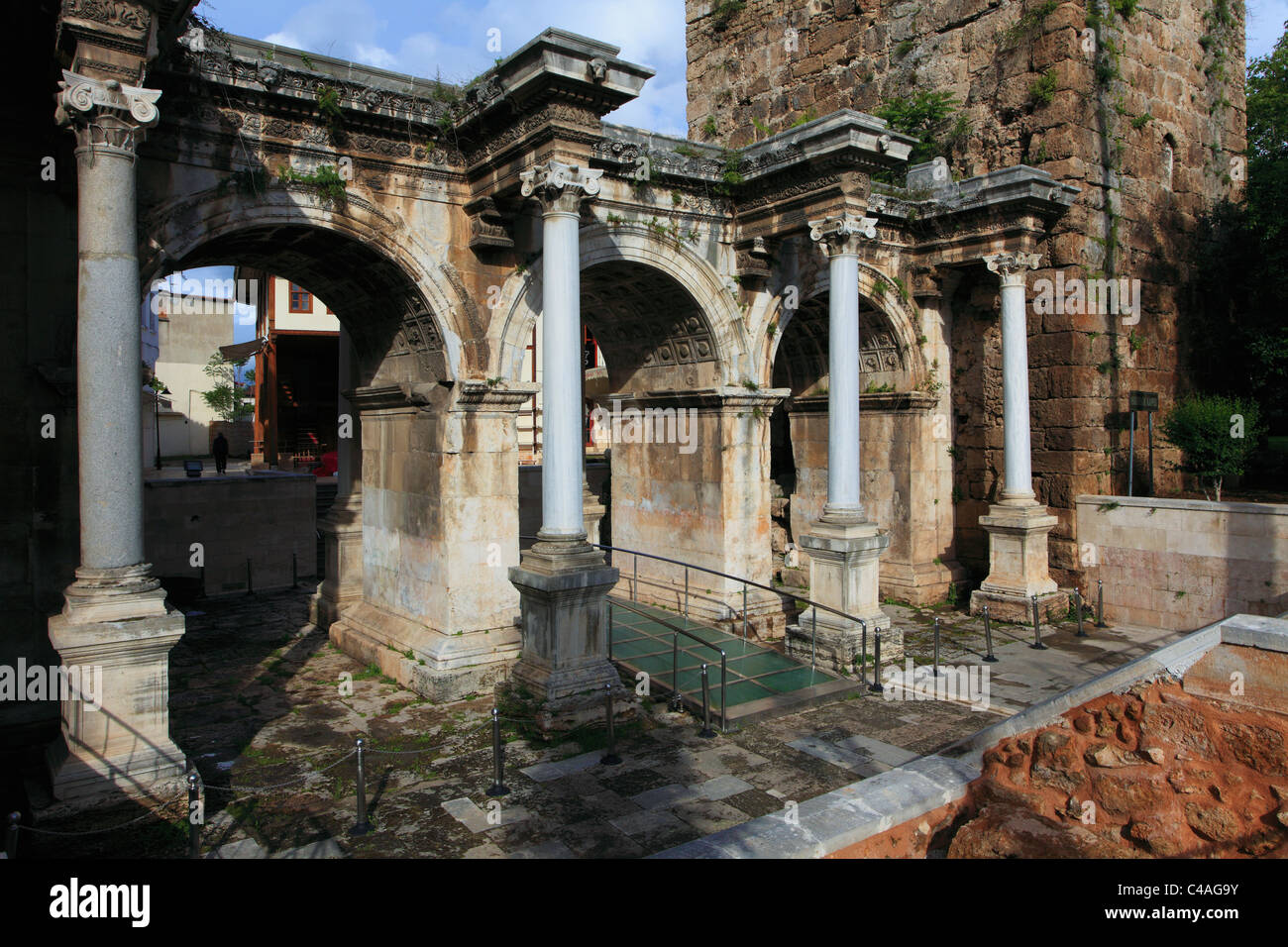 La Turquie, Antalya, la porte d'Hadrien, Banque D'Images