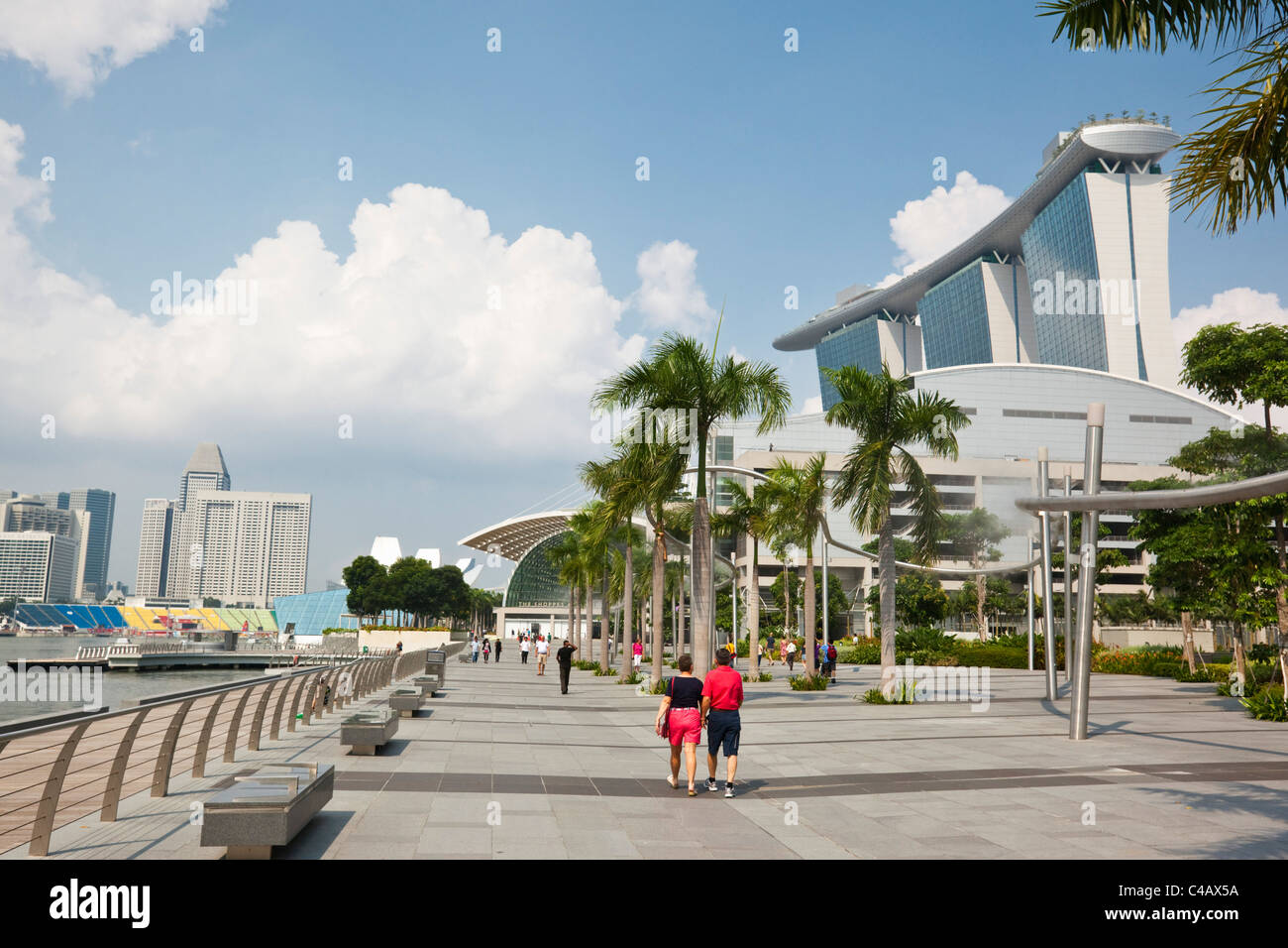 Singapour, Singapour, Marina Bay. Le Marina Bay Sands à Singapour. Le complexe de l'hôtel comprend un casino, un centre commercial Banque D'Images