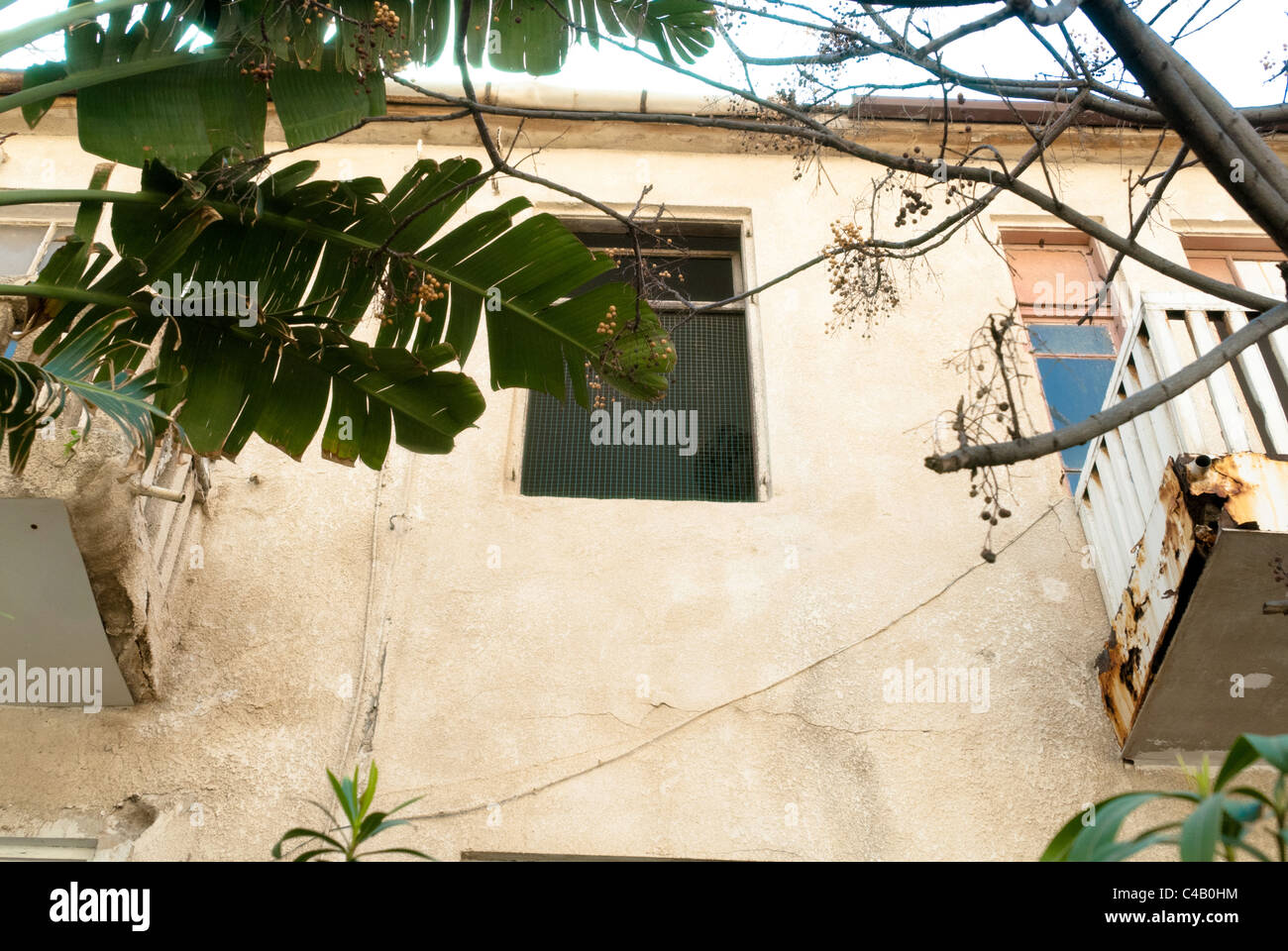 Tel Aviv est un beta + world city, aux côtés de villes comme Barcelone et San Francisco.[9] connu sous le nom de 'La Ville Qui Ne Dort Jamais", Banque D'Images