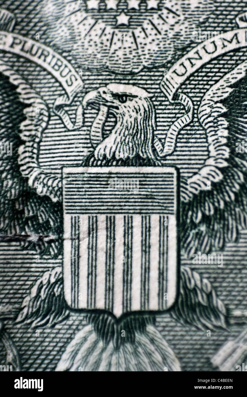 À partir de détails le grand sceau des États-Unis d'Amérique à partir de l'arrière d'un billet de 1 dollar US américain Banque D'Images