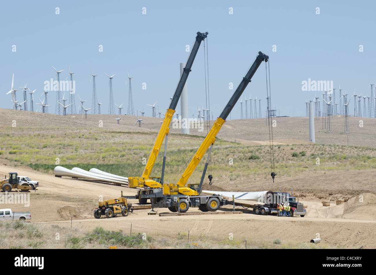 120 mégawatts d'énergie Windstar Projet de construction d'éoliennes, de juin 2011, entre et Tehachapi Mojave, Californie USA Banque D'Images