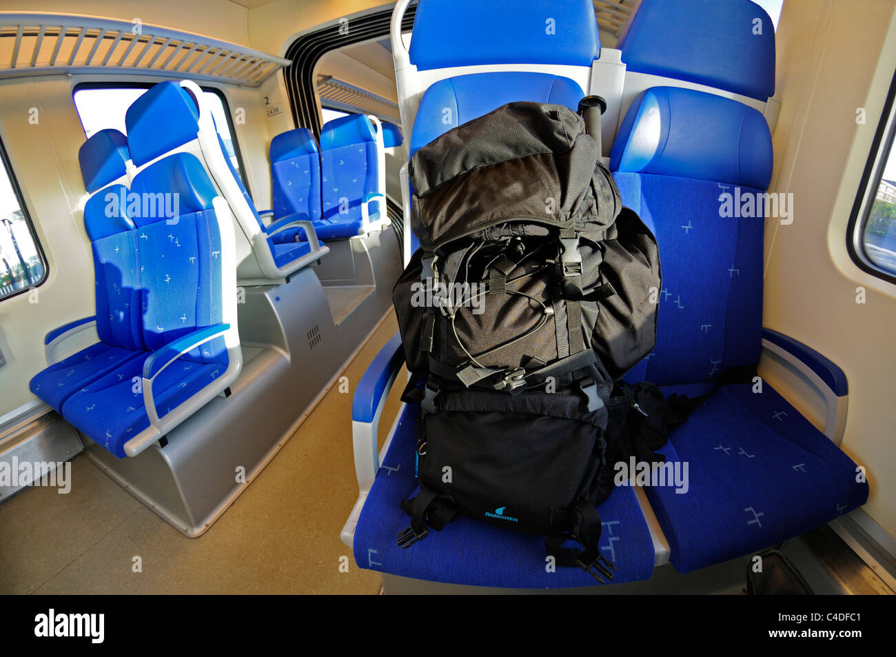 Backpacking Train Banque De Photographies Et D images Haute backpacking-train-banque-de-photographies-et-d-images-haute