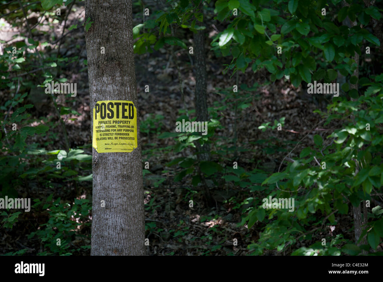 'Entrée interdite' signe sur la montagne au sommet historique menacée d'enlèvement l'extraction du charbon Banque D'Images