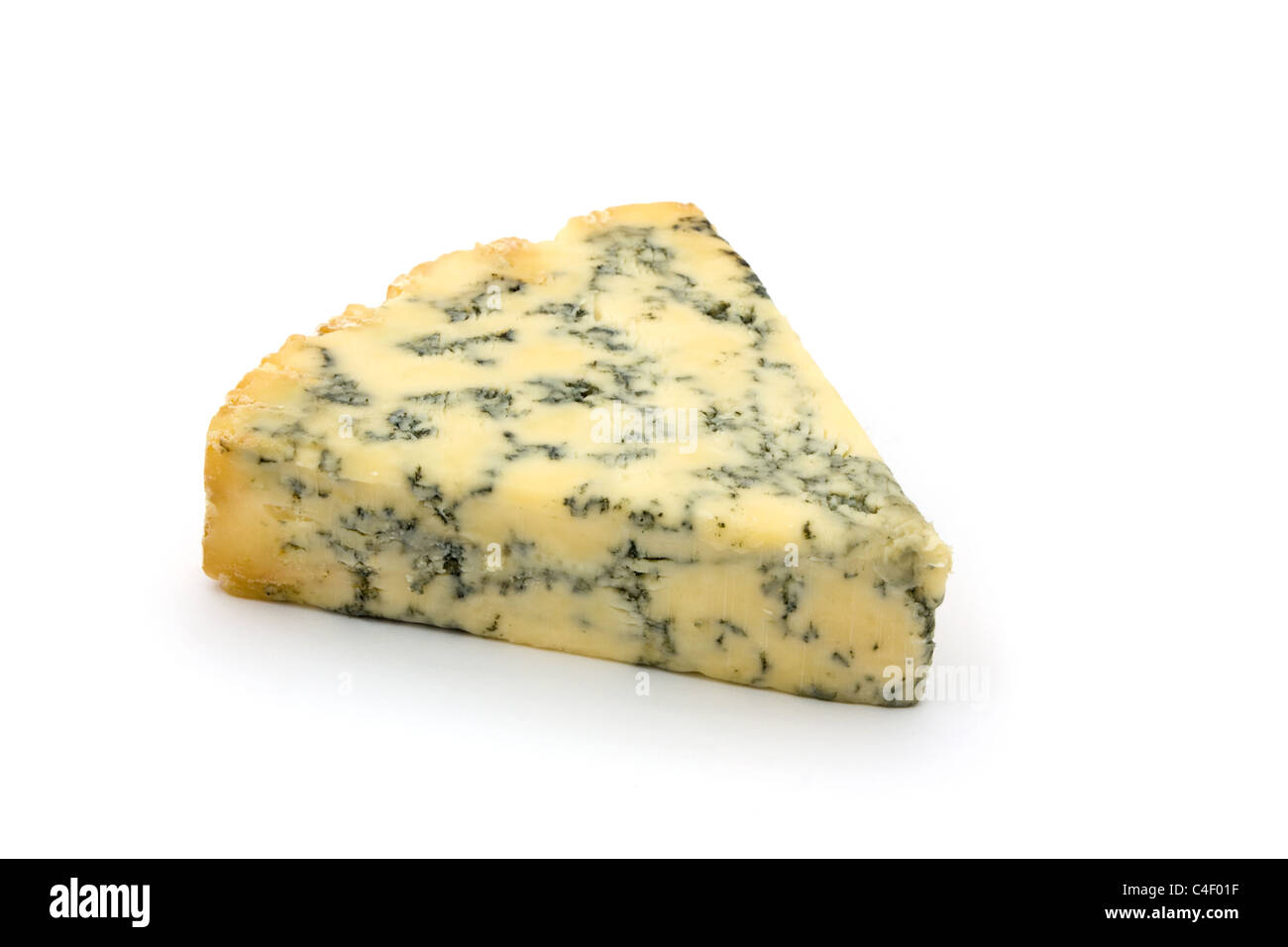 Fromage bleu isolated on white Banque D'Images