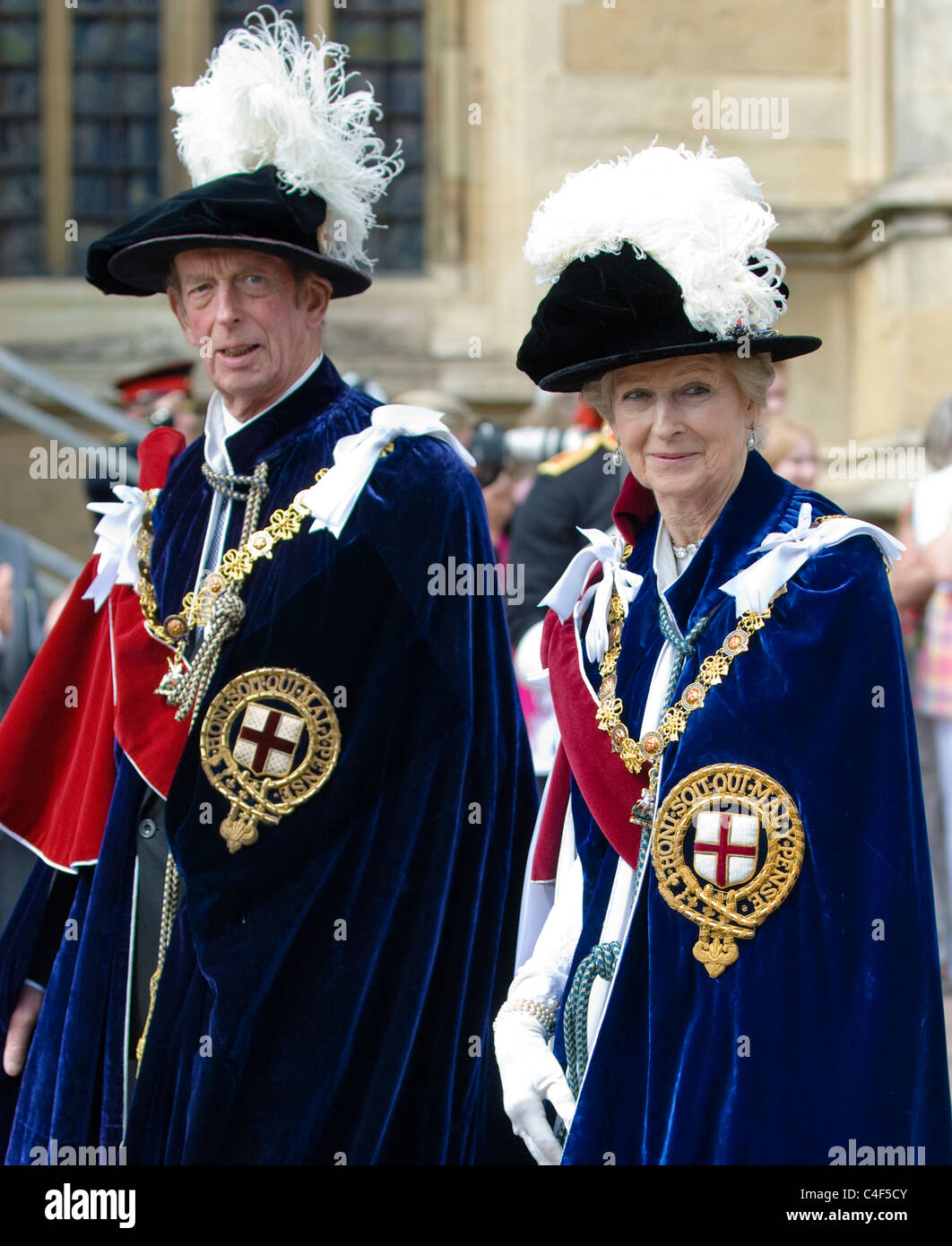 Son Altesse Royale la princesse Alexandra, l'honorable lady Ogilvy et de Son Altesse Royale le duc de Kent en marche la jarretière Procession, château de Windsor Banque D'Images