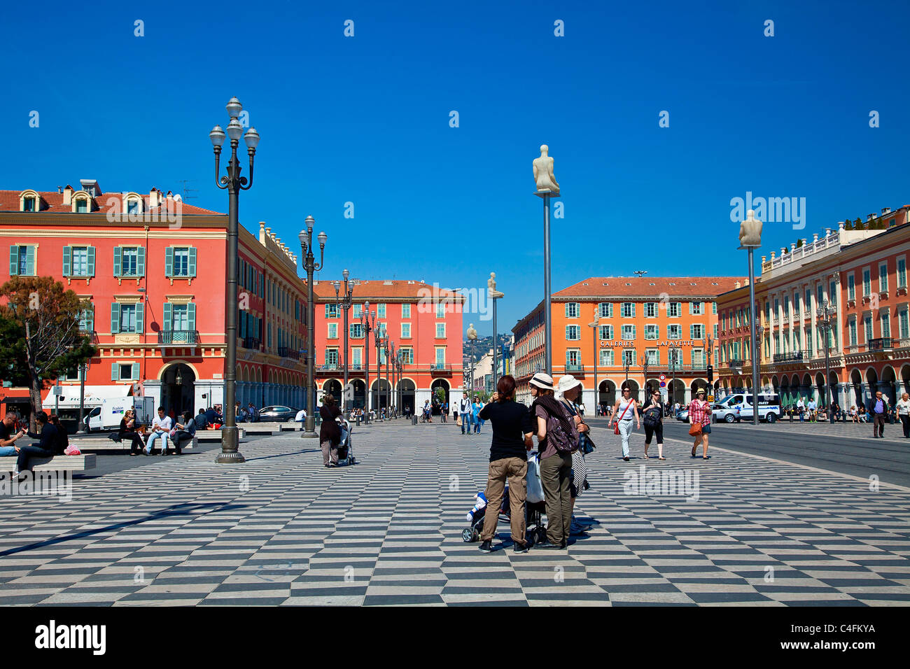 Europe, France, Alpes-Maritimes (06), la Place Masséna Banque D'Images