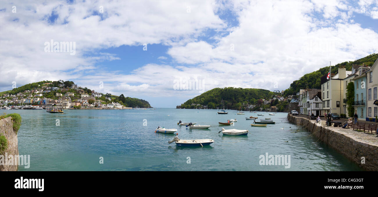 Photo panoramique de l'estuaire de la rivière Dart de Bayard's Cove Dartmouth South Devon England UK GB British Isles Banque D'Images