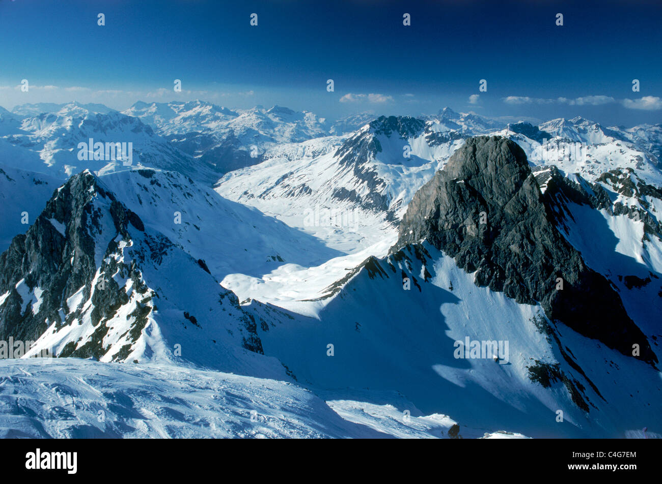 St Anton am Arlberg "berceau du ski alpin" de l'Autriche est un paradis enneigé de la haute altitude et de haute qualité Banque D'Images