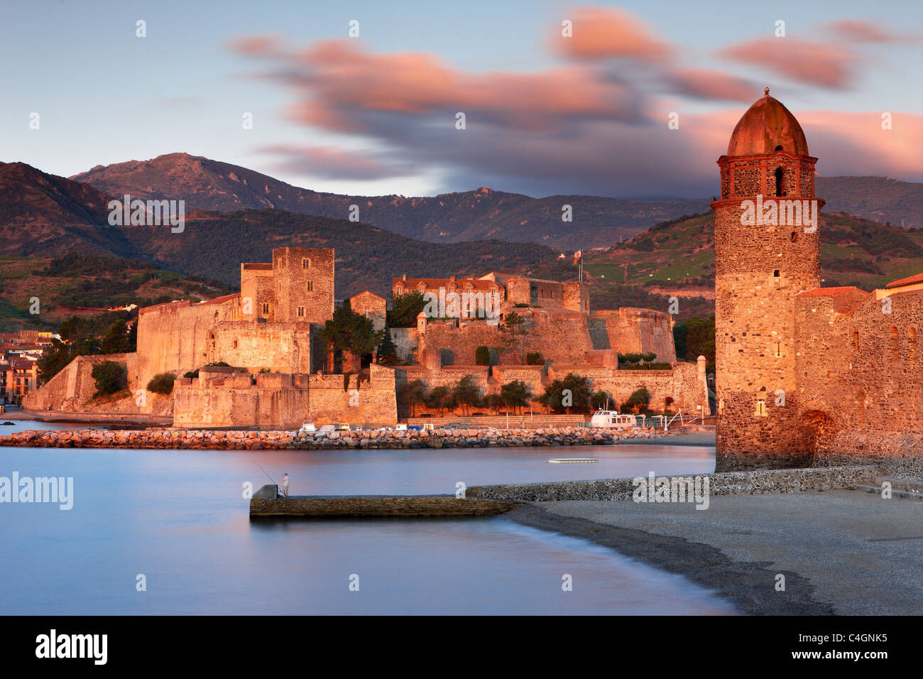 Collioure à l'aube, Côte Vermeille, Pyranees-Orientales, Midi-Pyrénées, France Banque D'Images