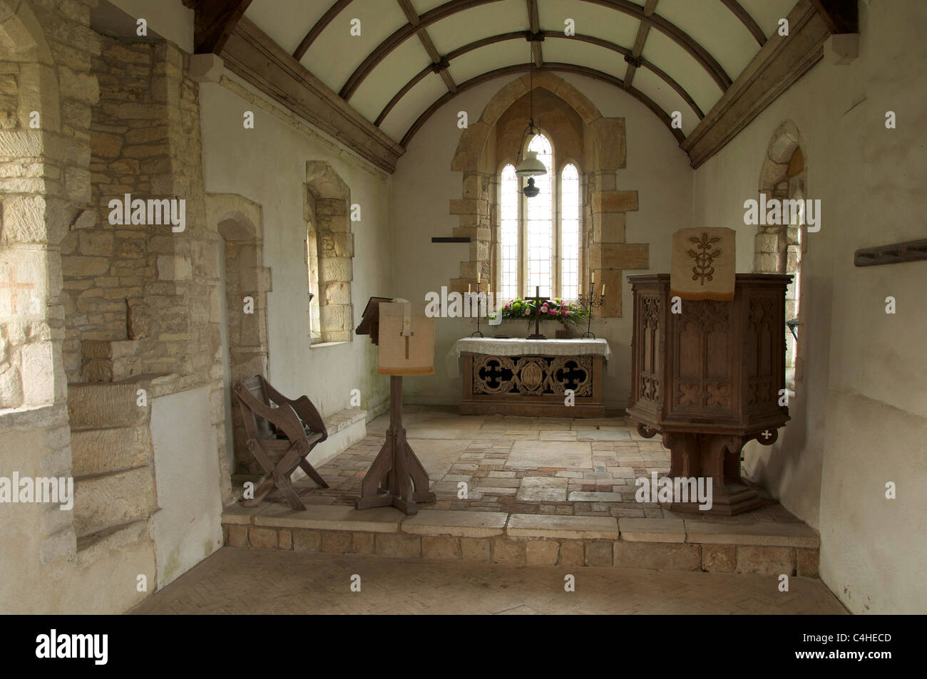 Le choeur de l'église du 12ème siècle à whitcombe près de Dorchester. Le poète William Barnes a été vicaire ici de 1847 à 1852. dorset, UK. Banque D'Images