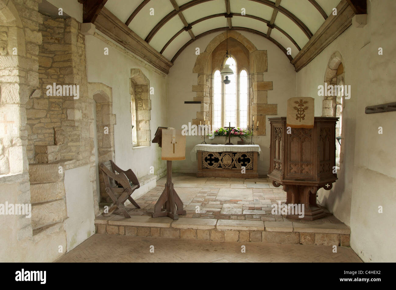 Le choeur de l'église du 12ème siècle à whitcombe près de Dorchester. Le poète William Barnes a été vicaire ici de 1847 à 1852. dorset, UK. Banque D'Images