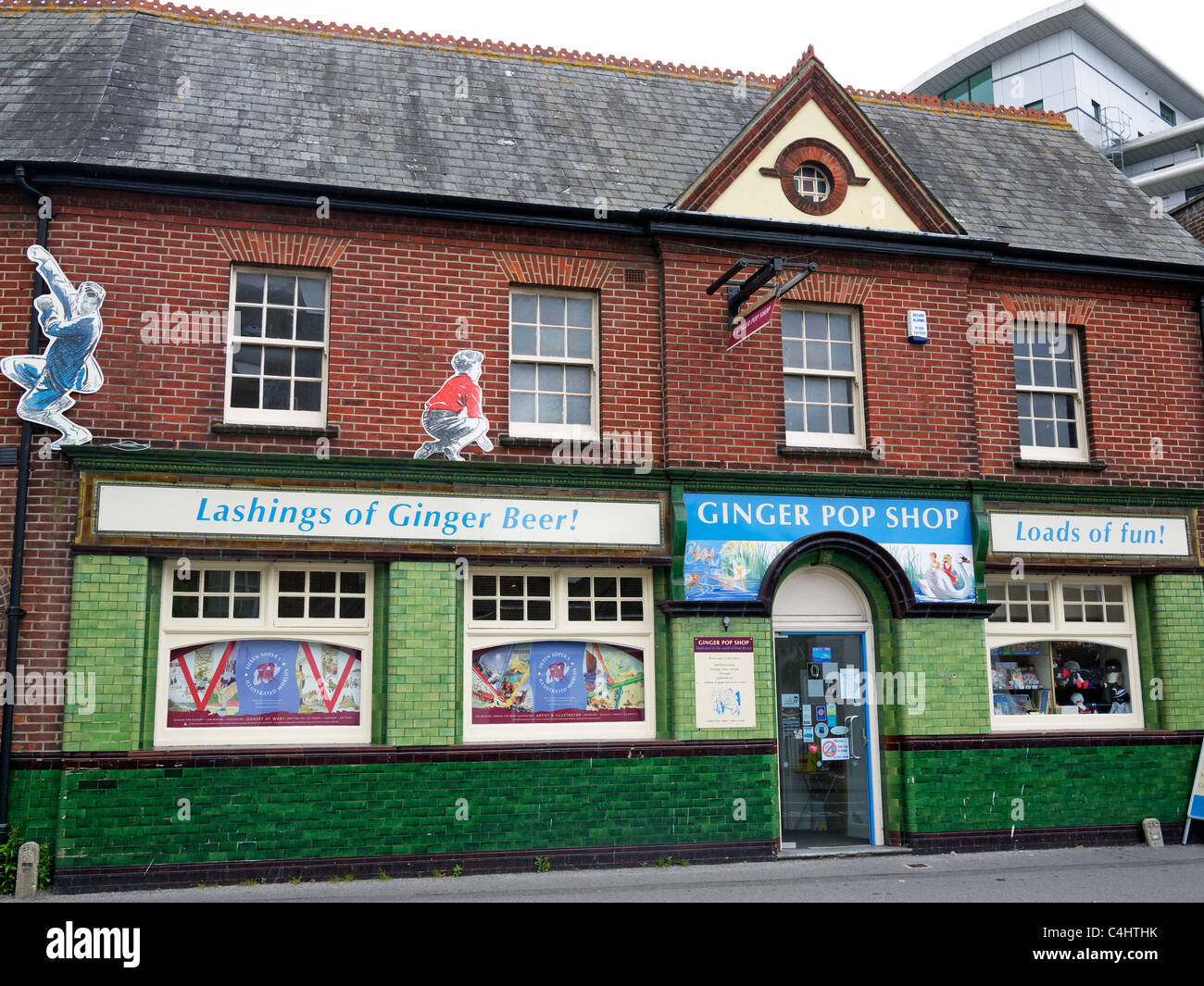 L'extérieur de la boutique pop gingembre pour Enid Blyton fans Old Orchard Street Poole UK Banque D'Images