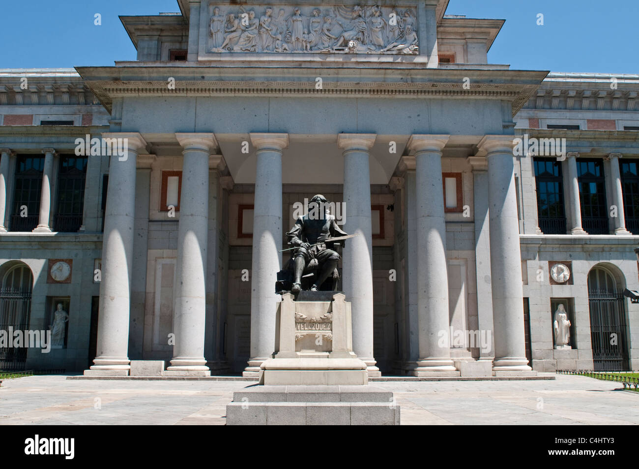 Statue de Velasquez, Musée du Prado, Madrid, Espagne Photo Stock Alamy