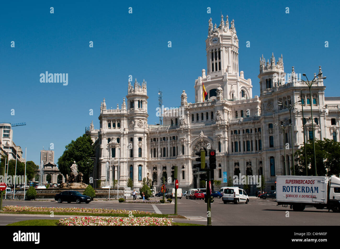 La Plaza de Cibeles avec Palacio de Comunicaciones, Communications Palace, Madrid, Espagne Banque D'Images