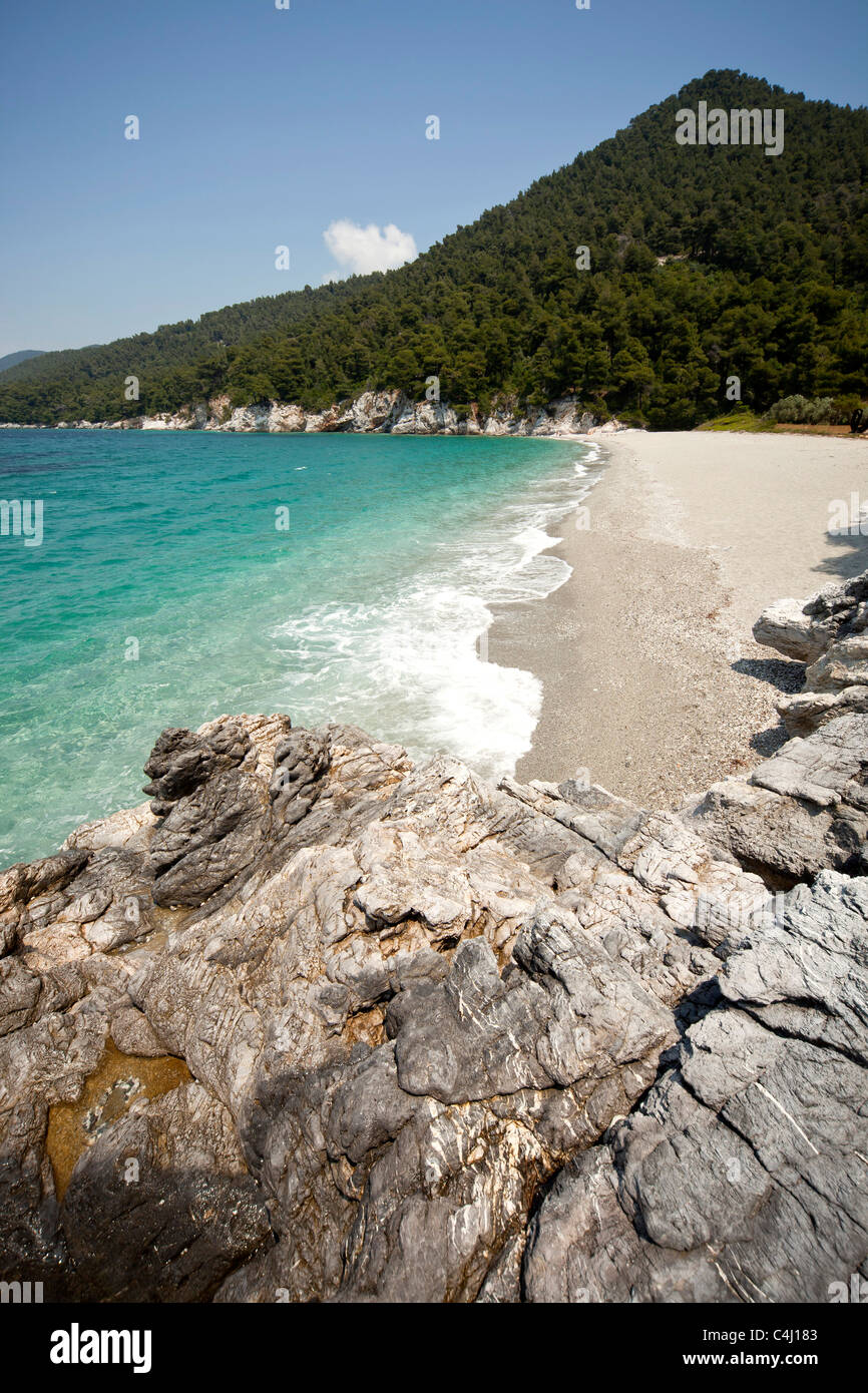 Gialos plage Kastani et bay , Mamma Mia film emplacement sur l' île de Skopelos, Grèce Banque D'Images