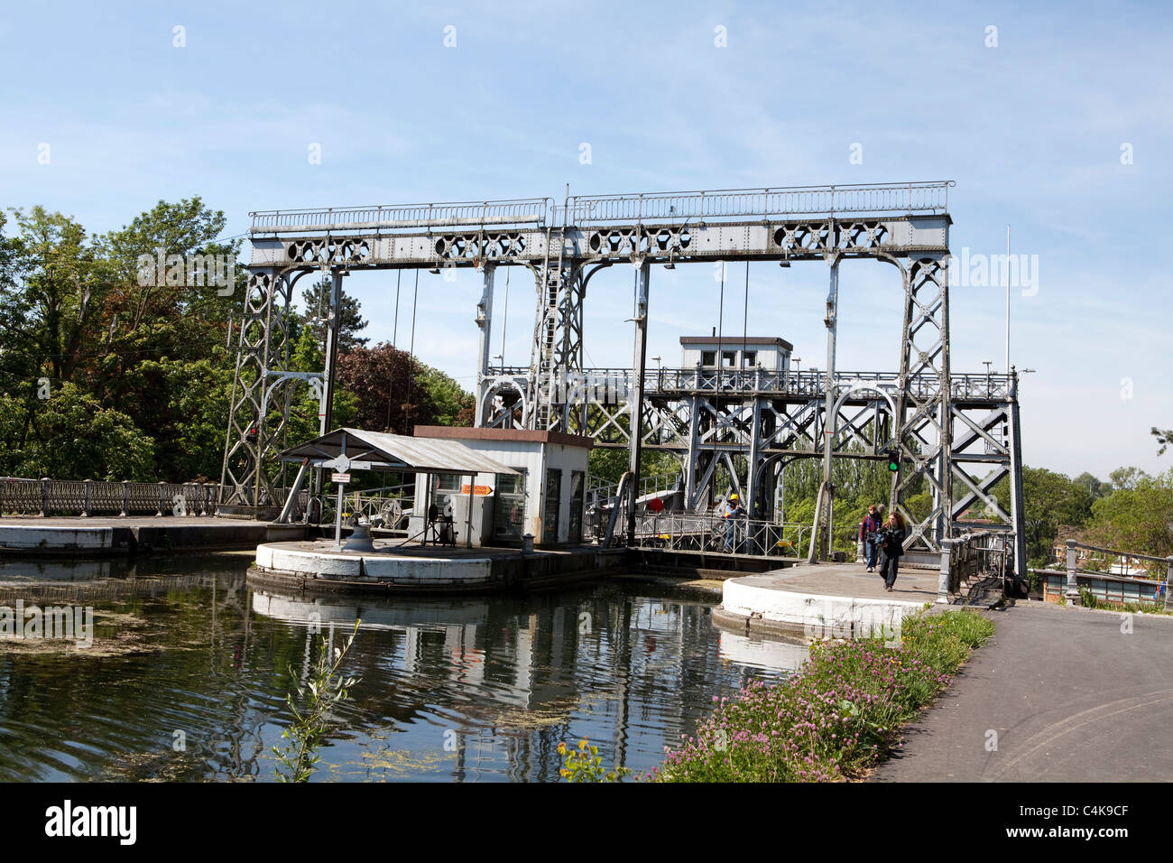 Bateau hydraulique historique ascenseur n°3, Canal du Centre, l'UNESCO World Heritage, Province de Hainaut, Wallonie, Belgique, Europe Banque D'Images