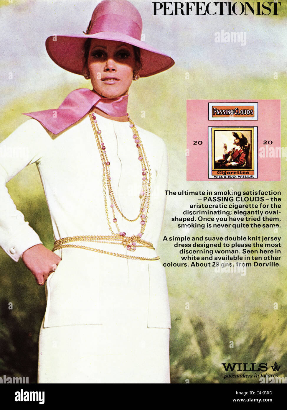 Annonce d'origine pleine page dans le magazine de mode vers 1969 la  combinaison de la mode et de la publicité du tabac tabac Wills Photo Stock  - Alamy