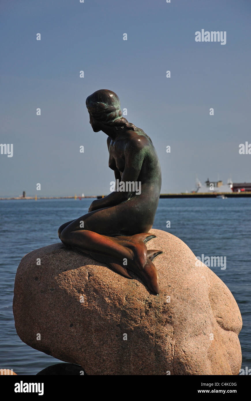 La statue de la petite Sirène (Den Lille Havfrue), Copenhague (Kobenhavn), Royaume du Danemark Banque D'Images La statue de la petite Sirène (Den Lille Havfrue), Copenhague (Kobenhavn), Royaume du Danemark Banque D'Images