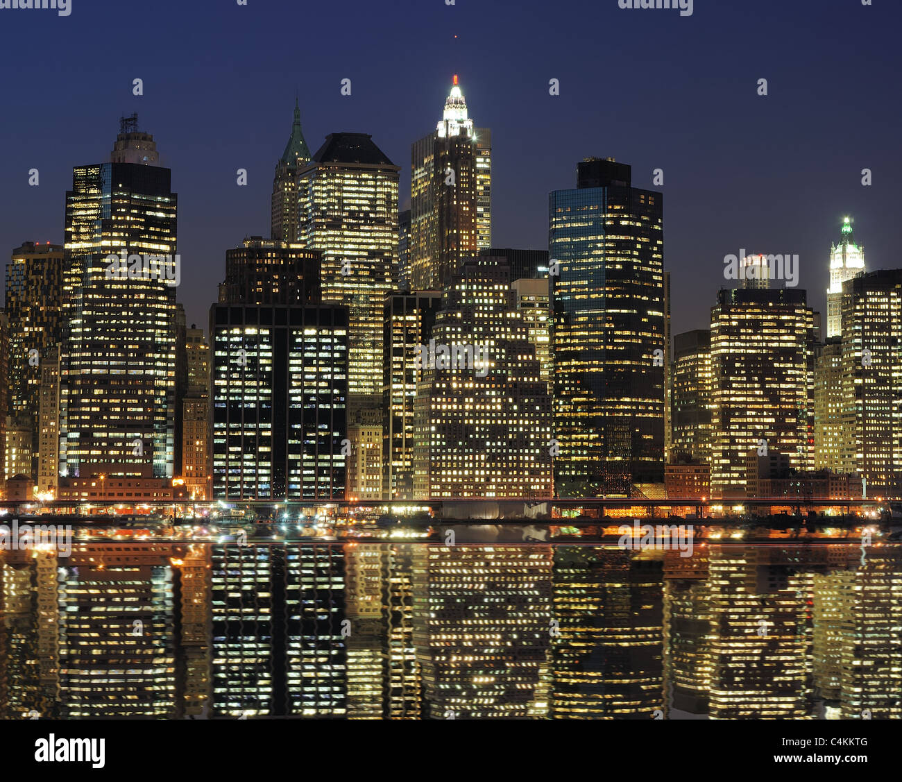 Des tours le long de la partie basse de Manhattan à New York City. Banque D'Images