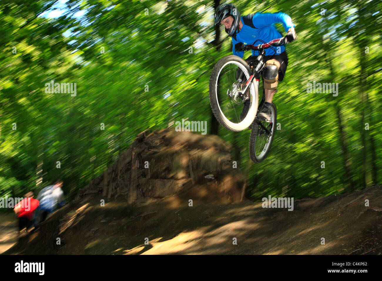 Vtt dirt jump Banque D'Images