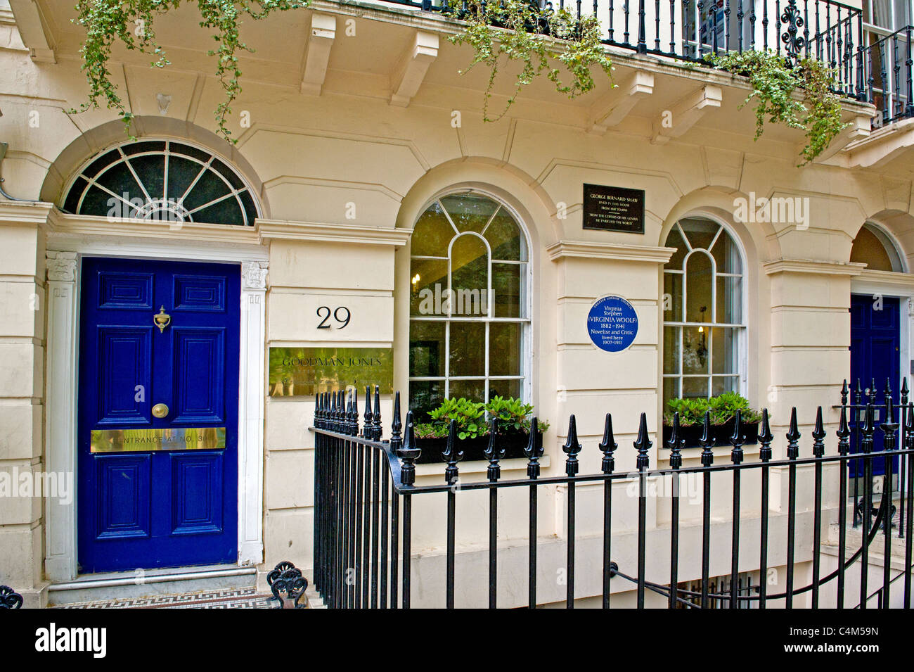 Fitzroy Square à Londres - le coeur de Bloomsbury, accueil du bloomsbury group ; Wohnort Bloomsbury der Gruppe Banque D'Images