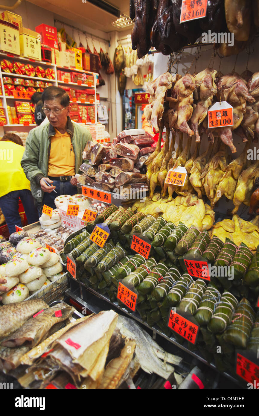 Shopping pour les gens de la viande séchée, Causeway Bay, Hong Kong, Chine Banque D'Images