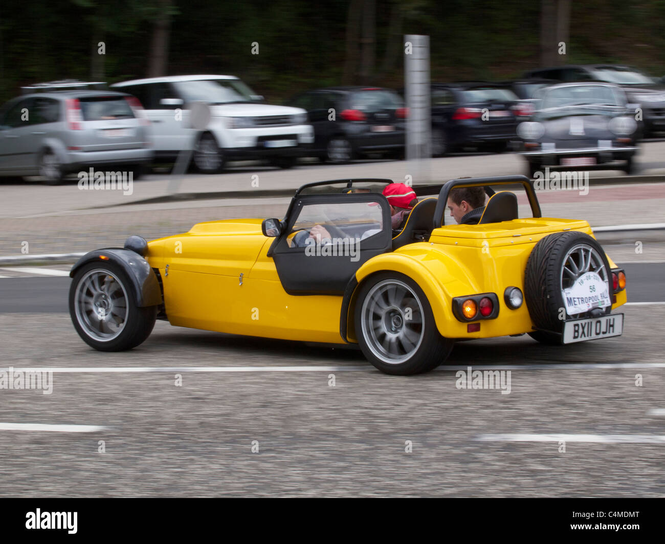 Westfield yellow racing car Banque de photographies et d’images à haute