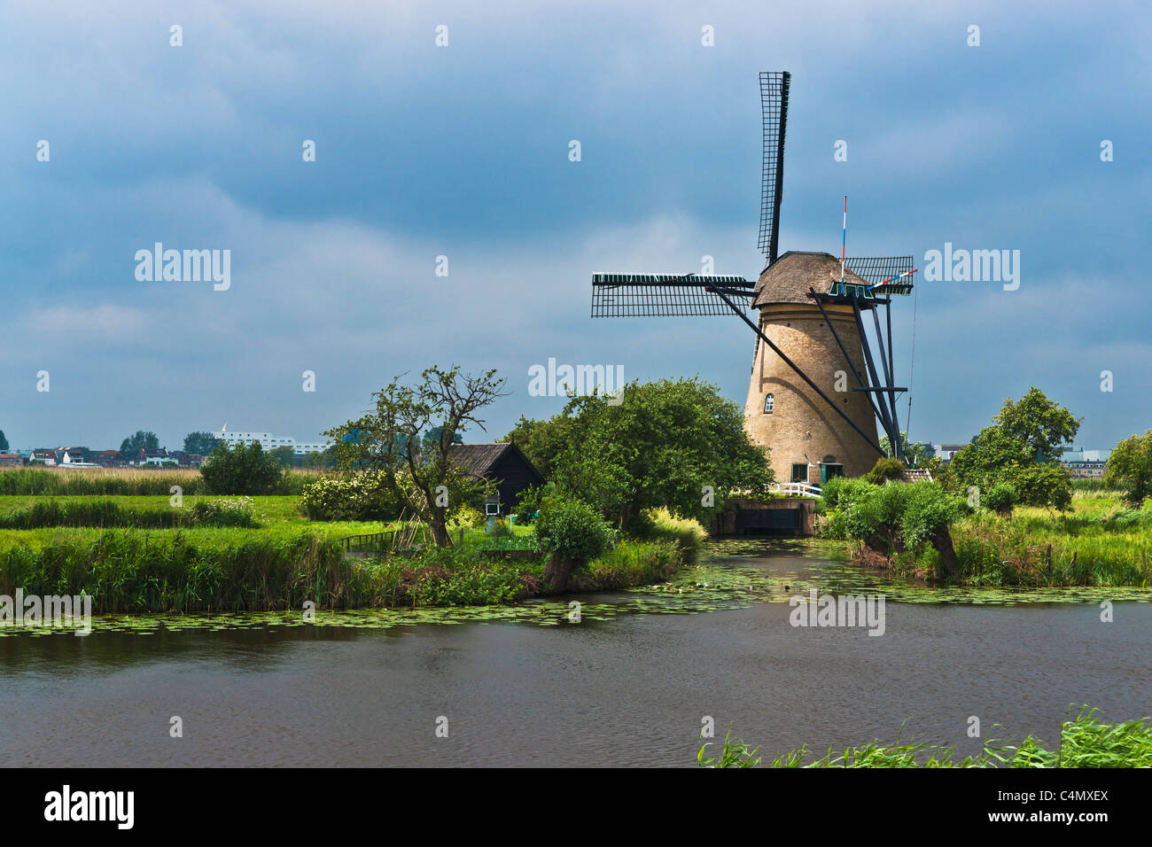 Windmühlen von Kinderdijk, Niederlande | Moulins à vent de Kinderdijk, Pays-Bas Banque D'Images