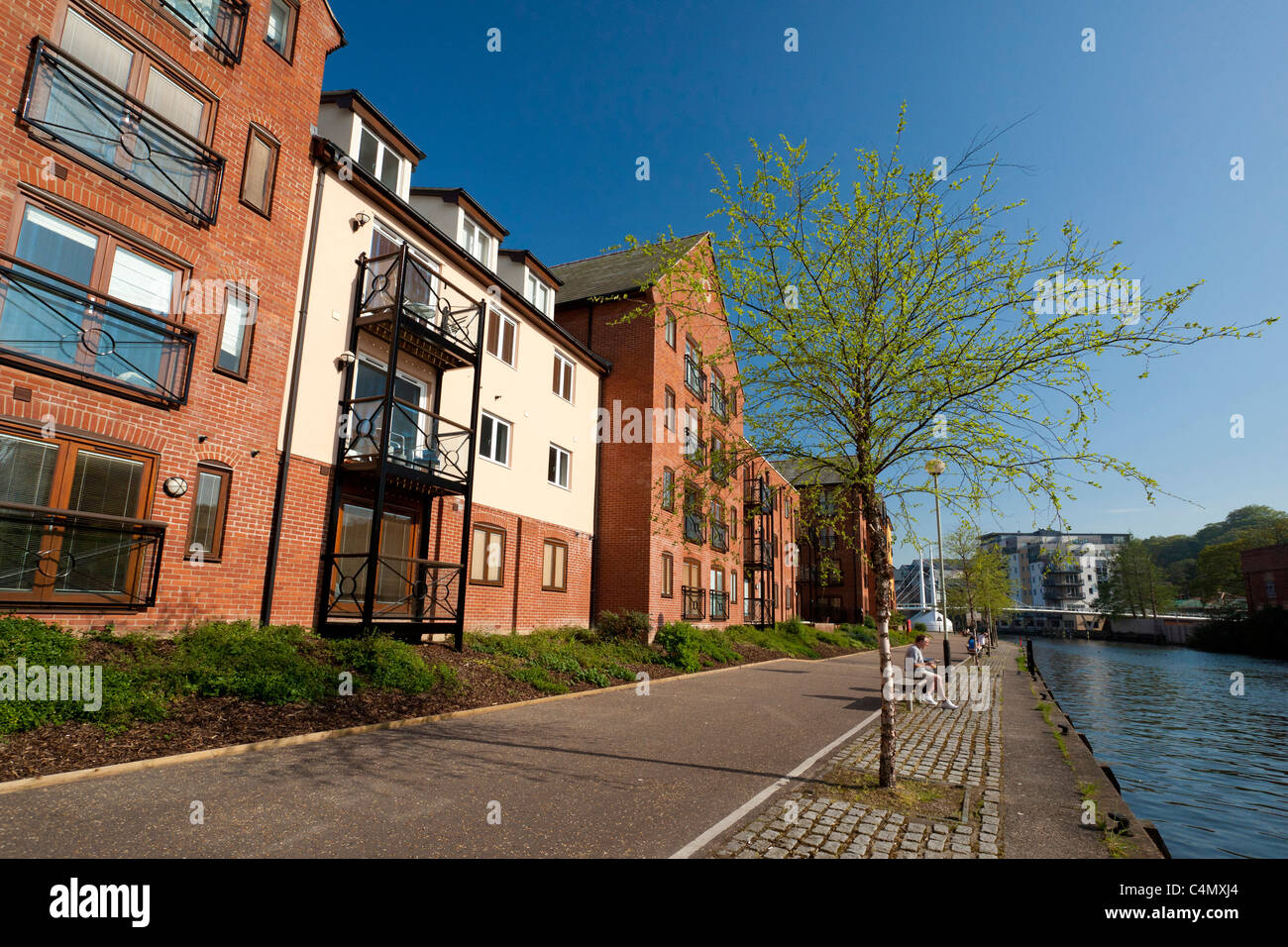 Riverside Apartments de luxe le long de la rivière Wensum à Norwich, Royaume-Uni Banque D'Images