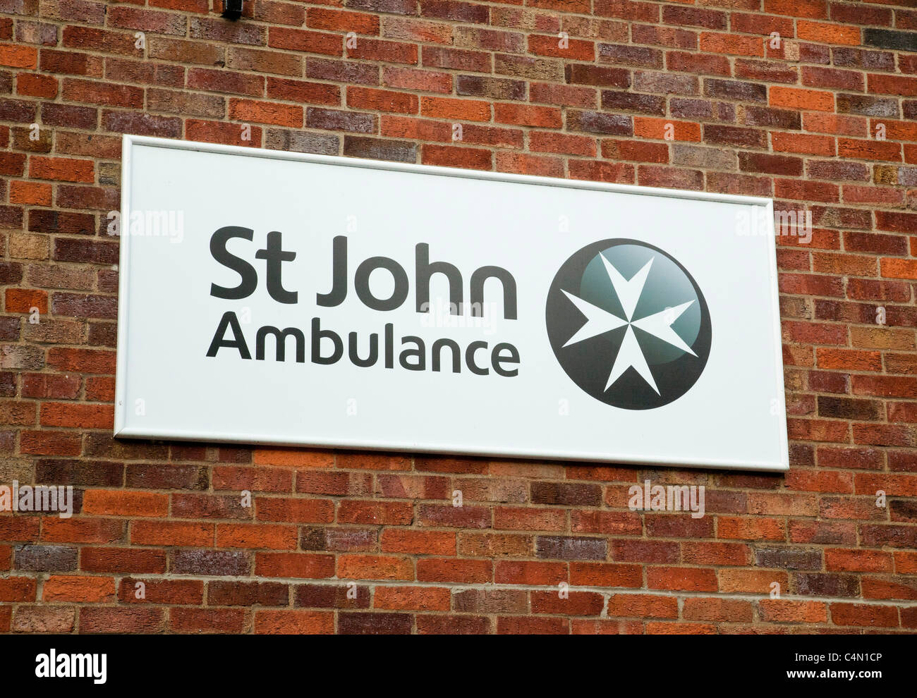 St John Ambulance sign in FR Banque D'Images