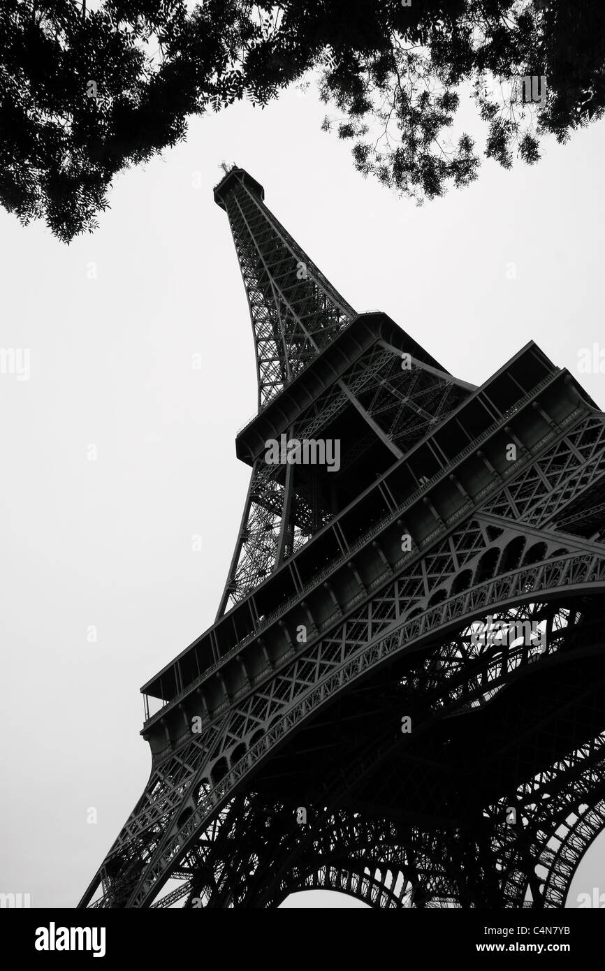 Jusqu'à l'emblématique et incomparable à la Tour Eiffel, des célèbres à Paris, France Banque D'Images