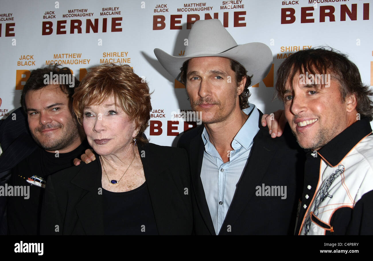 JACK BLACK SHIRLEY MACLAINE MATTHEW MCCONAUGHEY RICHARD LINKLATER BERNIE. Première mondiale au 2011 LOS ANGELES FILM FESTIVA Banque D'Images