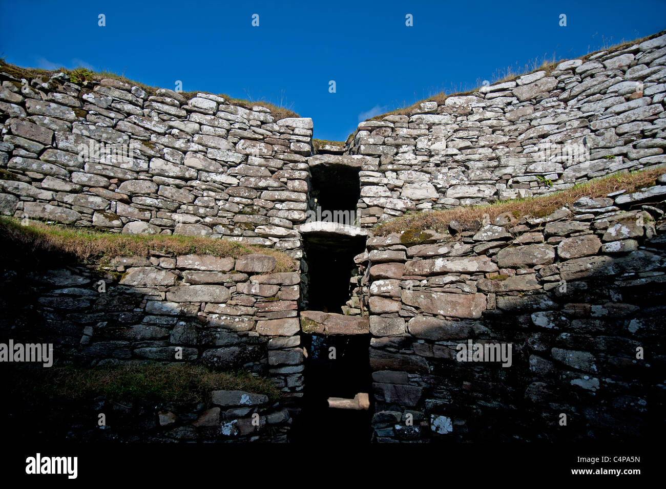 L'intérieur et de Clickimin Broch Windos et de règlement, Lerwick, Shetland, Scotland. 7270 SCO Banque D'Images
