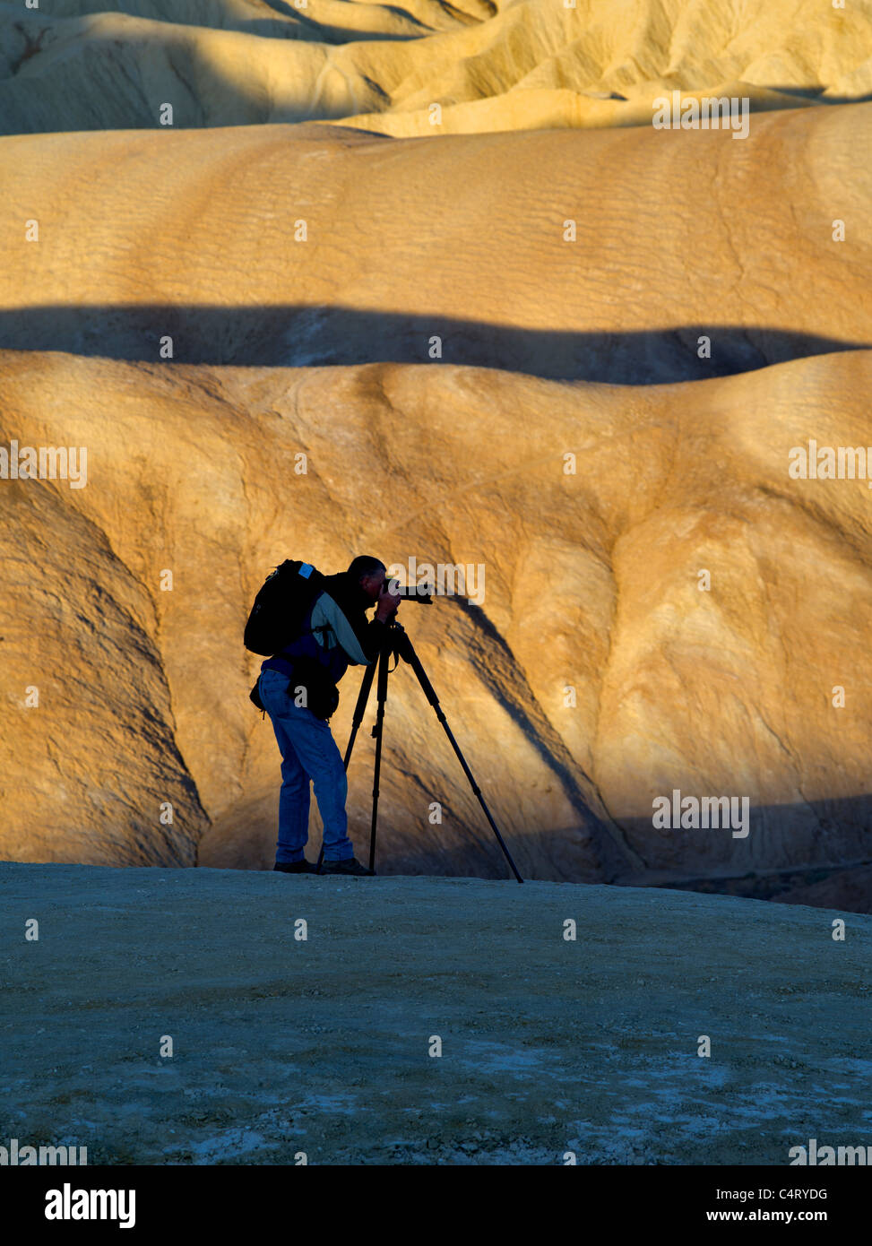 Photographe à Zabriskie Point. Death Valley National Park, Californie Banque D'Images