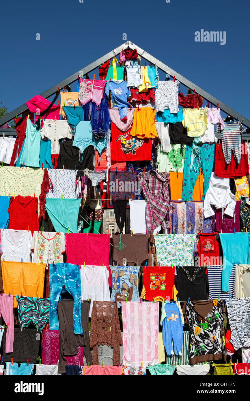 Art installation par Loreta Visic Washuis appelé 'CABANES', 2011, Château de Seneffe château, Seneffe, Hainaut, Wallonie, Belgique Banque D'Images